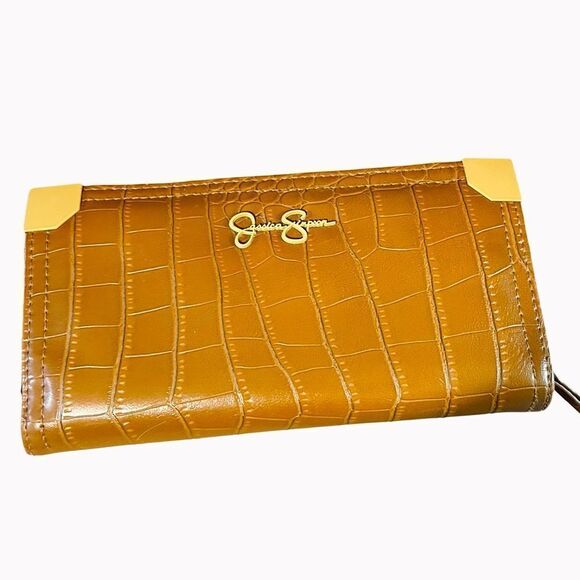 Jessica Simpson Wallet - Picture 1 of 4